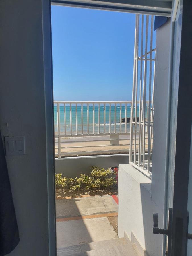 סן חואן Sea Breezer Vacation Ocean Front En Condominio Playa Mar מראה חיצוני תמונה